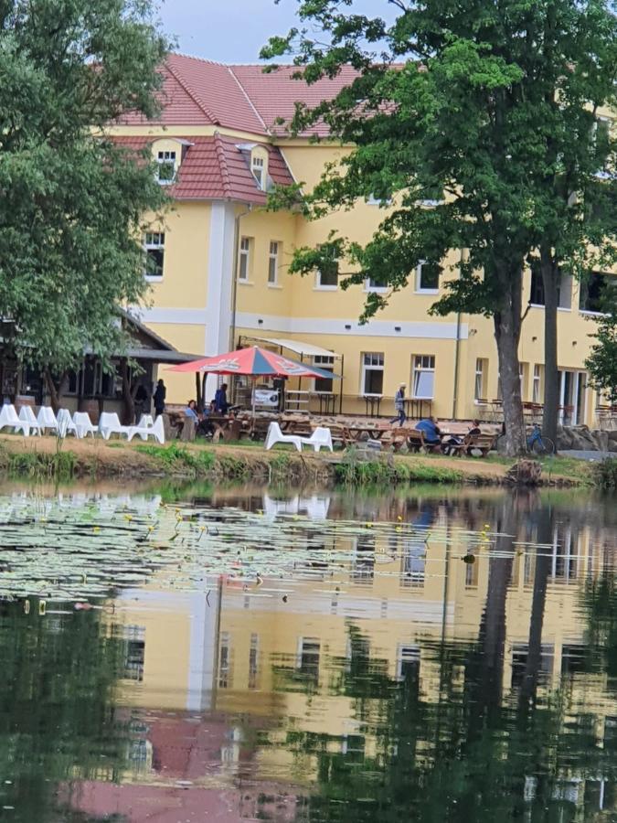 Hotel & Ferienpark Fleether Muehle Mirow Zewnętrze zdjęcie
